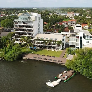 Amagi Aria - Airport Transit - ***** Negombo
